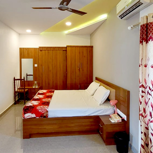 rooms near kreupasanam